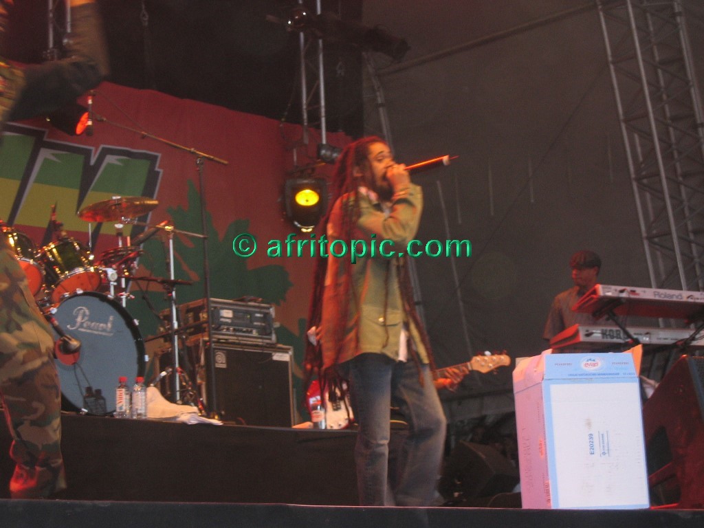 ../Images/14-160706b 004.jpg